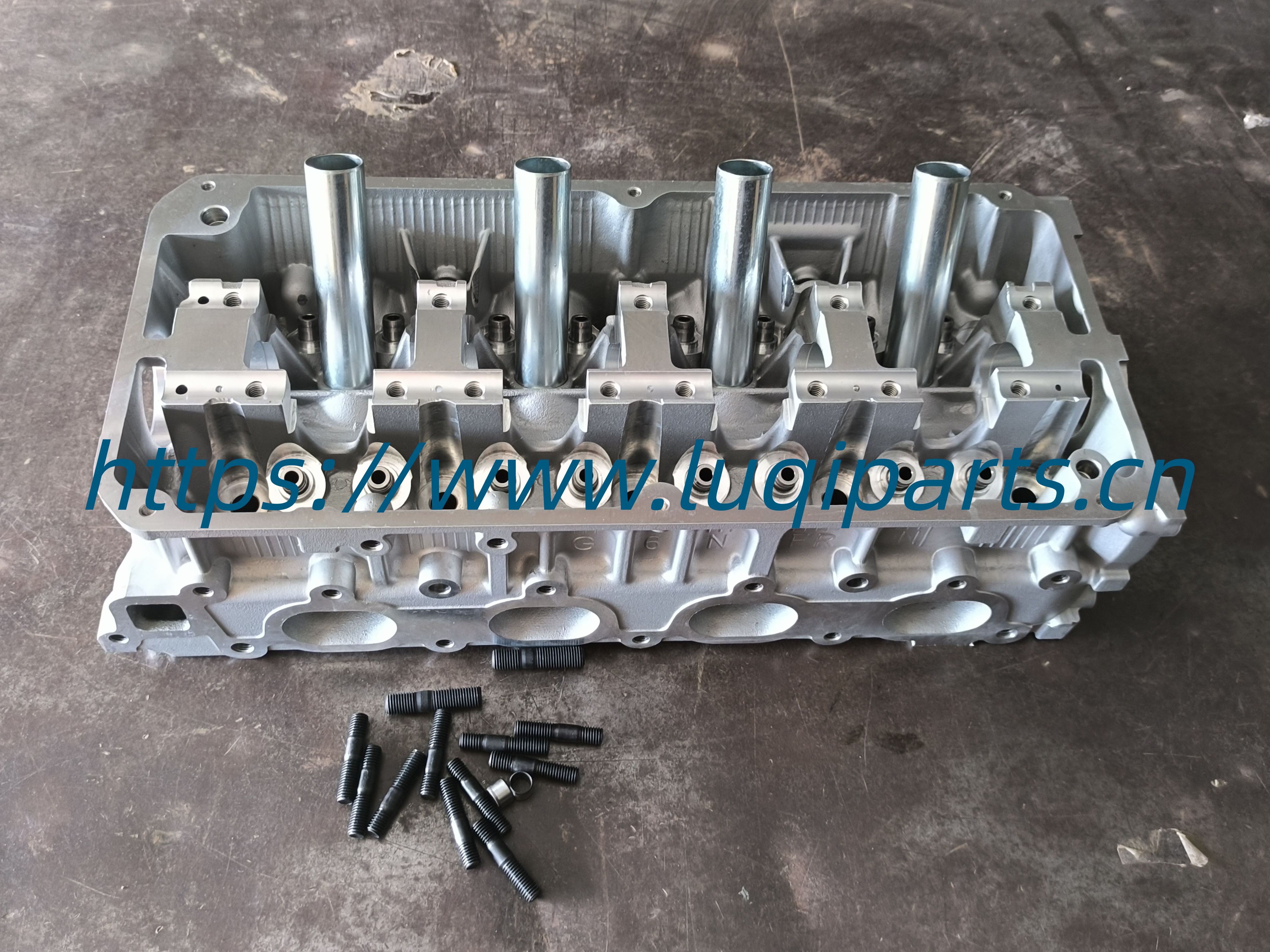 SMD305479 Cylinder head GWM HAVAL