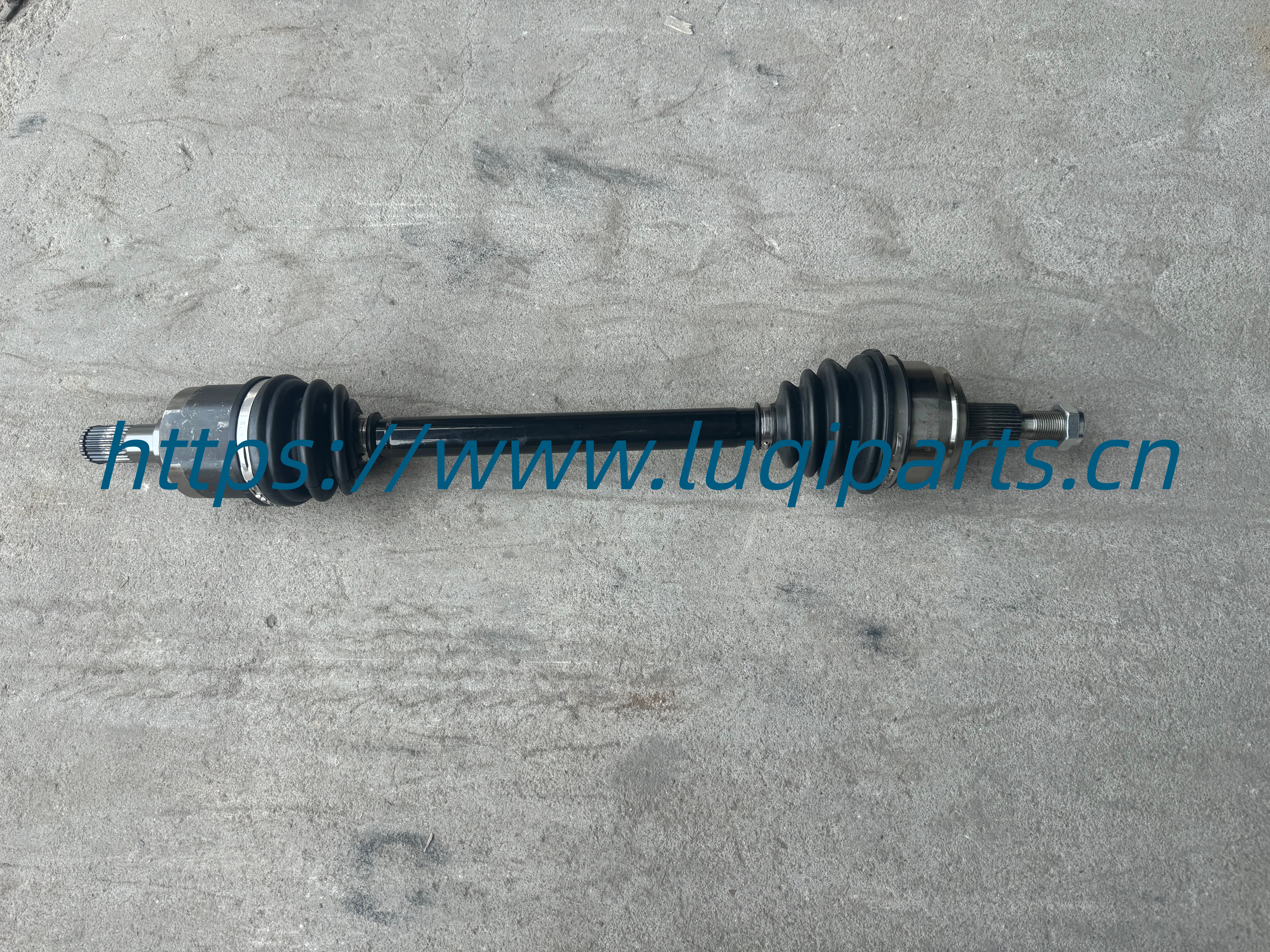 3426009 Left half axis BRILLIANCE V5 (4A92AT)