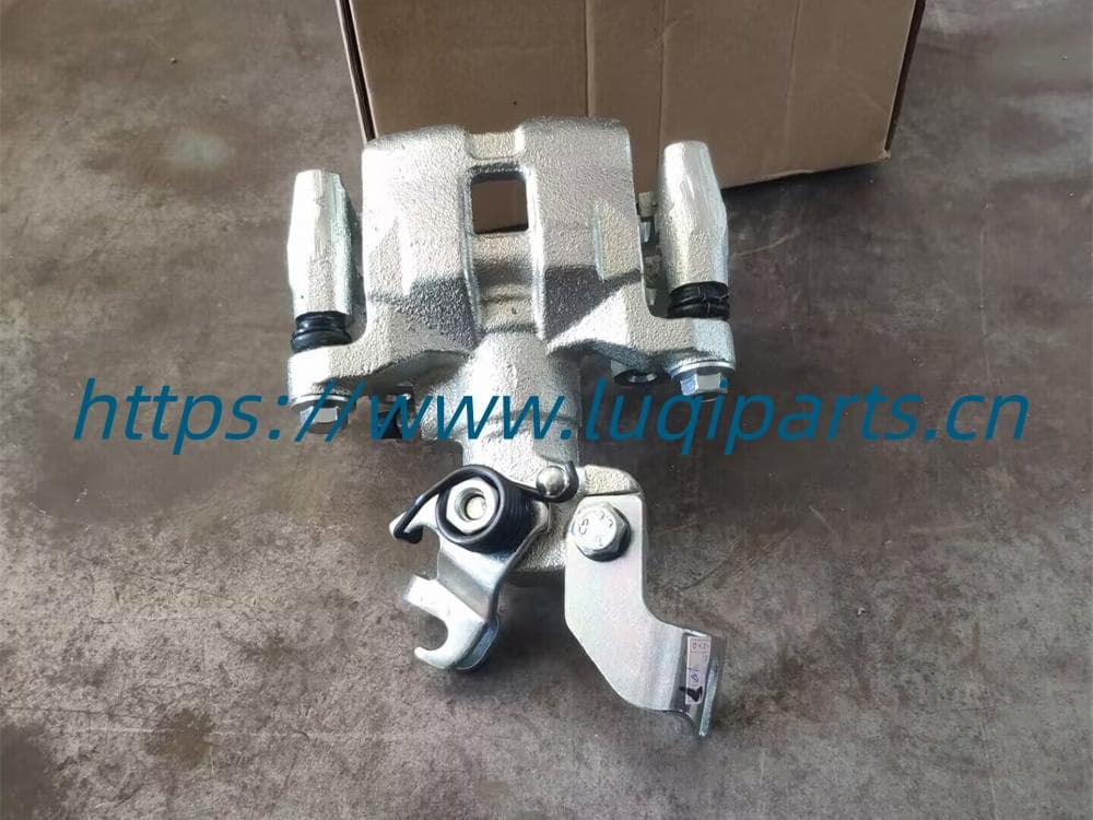 FC01-3502010 Rear left brake caliper FAW Besturn B50