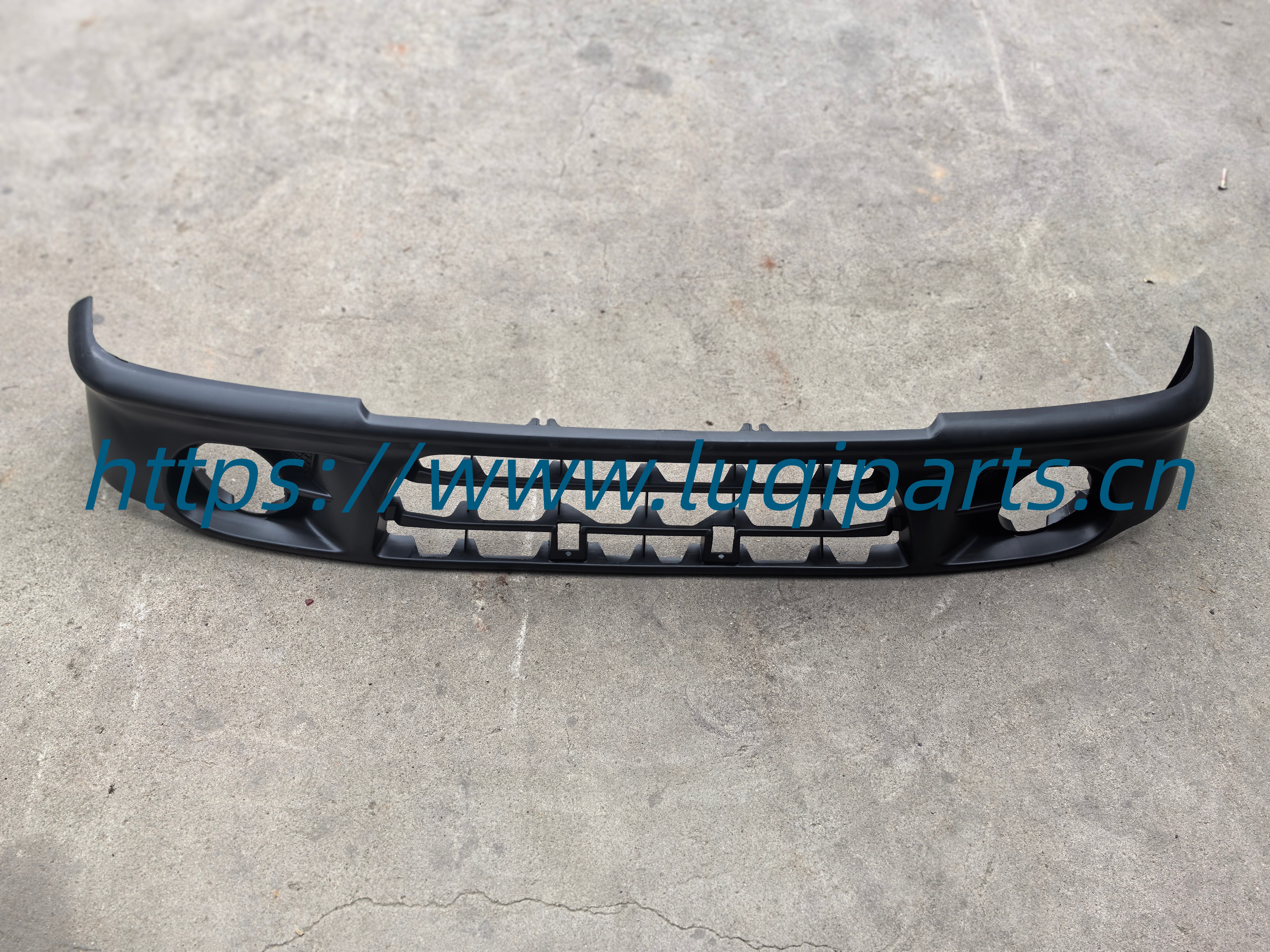 602003531AA Front bumper upper part CHERY Tiggo 7 Pro Max